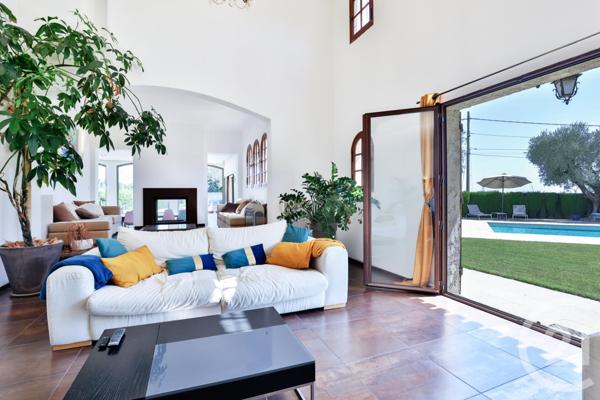 Maison à vendre  8 pièces - 245,05 m2 COLOMARS - 06