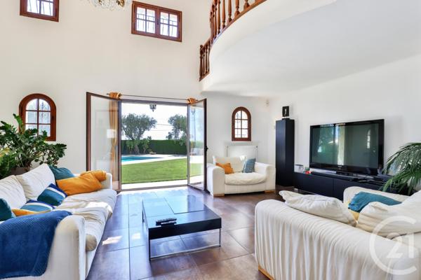 Maison à vendre  8 pièces - 245,05 m2 COLOMARS - 06