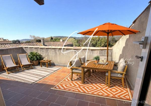 Duplex de caractère avec terrasse tropézienne  ?