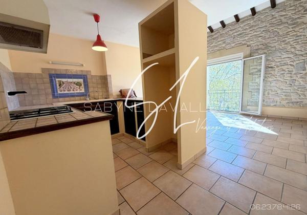 Duplex de caractère avec terrasse tropézienne  ?