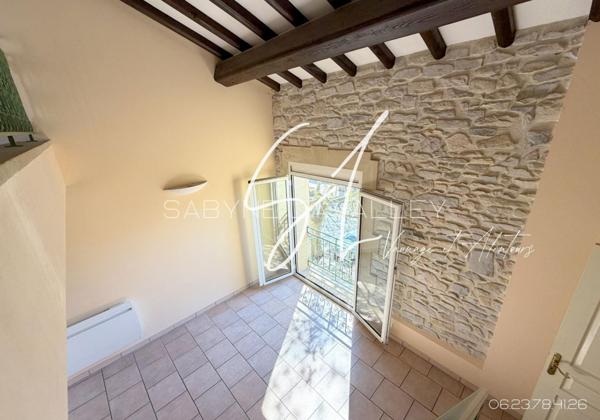 Duplex de caractère avec terrasse tropézienne  ?