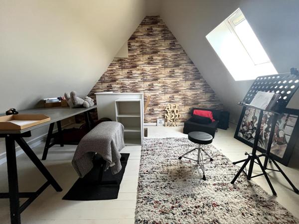 Maison avec garage de 20m2 + cave très spacieuse