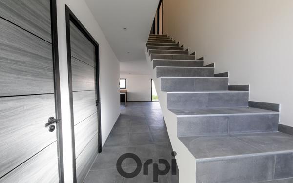 Maison à vendre    5 pièces •  Perpignan