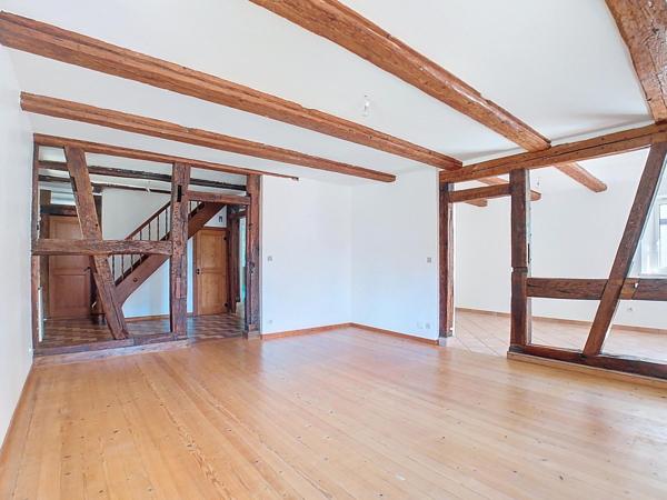 Maison alsacienne de 185 m² avec 3 grandes dépendances