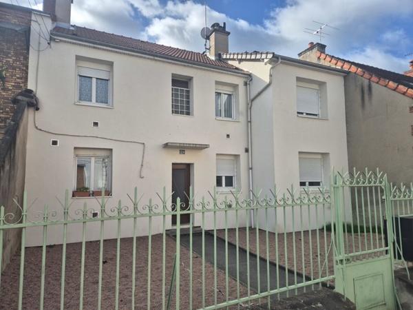Immeuble à vendre 161 250 € Montluçon 210 m² DPE D