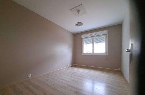 Immeuble à vendre 161 250 € Montluçon 210 m² DPE D