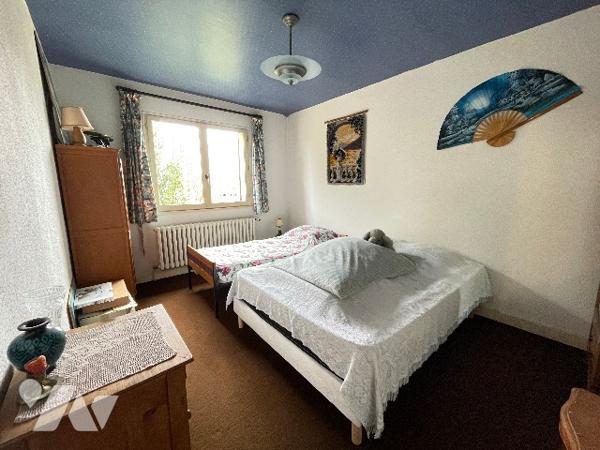 Pavillon au coeur de CHARNY avec jardin