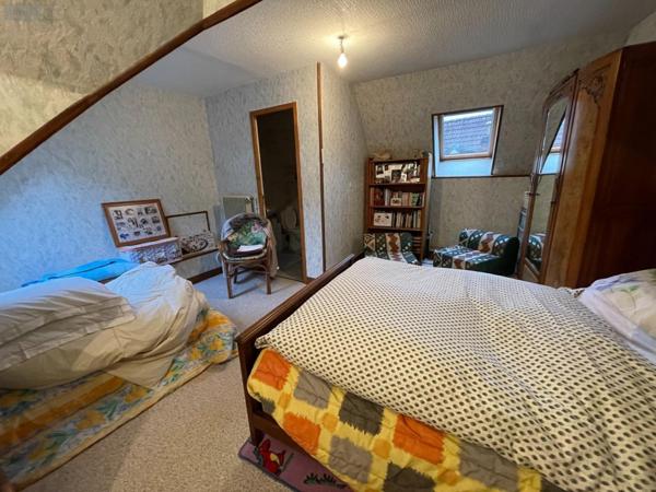 Maison à vendre à Saint-Julien-du-Sault dans l'Yonne (89330), ref : 230003