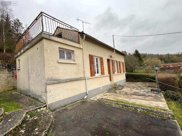 Maison à vendre à Saint-Julien-du-Sault dans l'Yonne (89330), ref : 230003