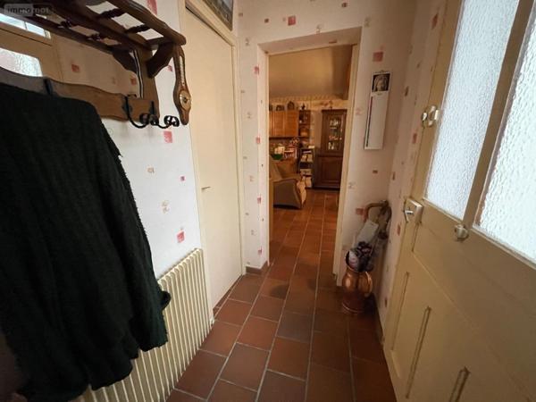 Maison à vendre à Saint-Julien-du-Sault dans l'Yonne (89330), ref : 230003