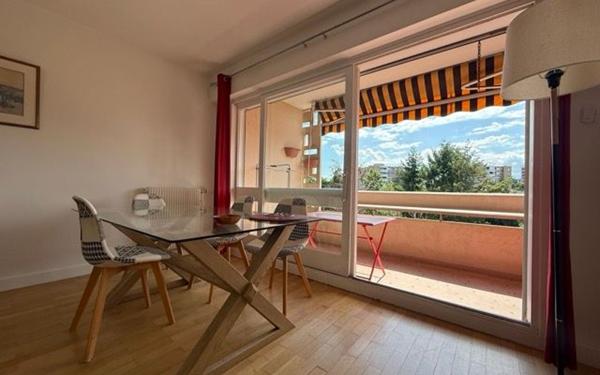 Appartement à vendre    4 pièces • 84,66 m2 Écully