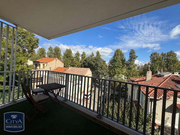 Appartement à louer 2 pièces 40m² Marseille (13010)