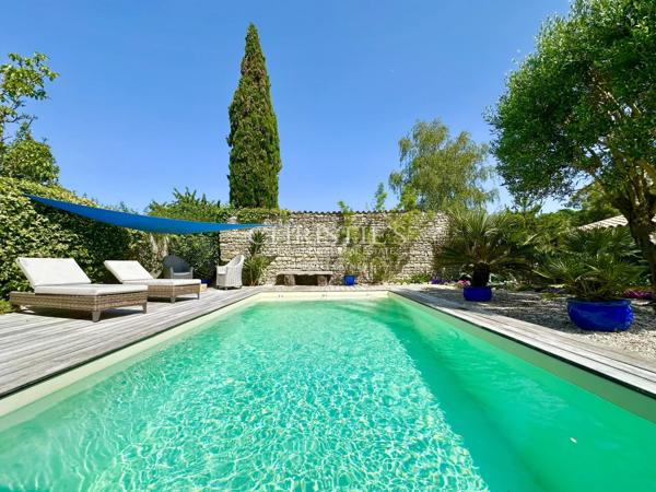 Superbe Maison de Plain-pied avec Piscine