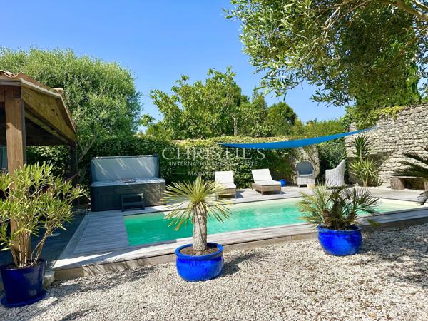 Superbe Maison de Plain-pied avec Piscine