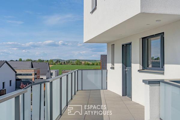 Duplex contemporain comme une maison
