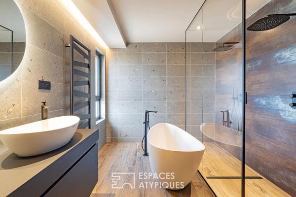 Duplex contemporain comme une maison