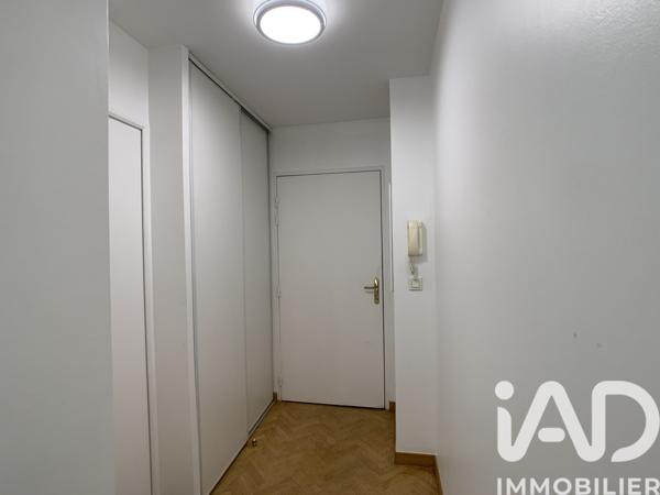 Location appartement 3 pièces 63 m² Villejuif