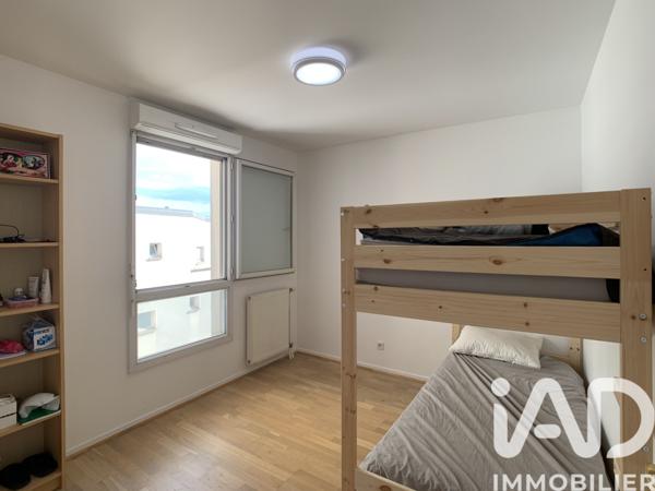 Location appartement 3 pièces 63 m² Villejuif