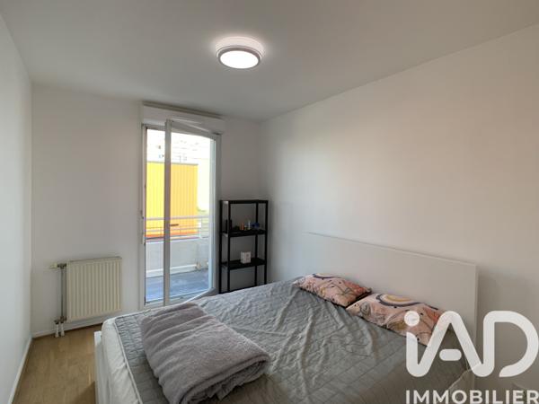 Location appartement 3 pièces 63 m² Villejuif
