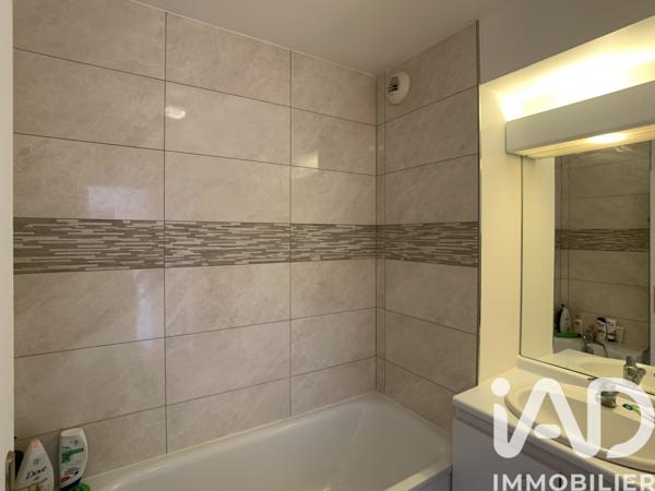 Location appartement 3 pièces 63 m² Villejuif