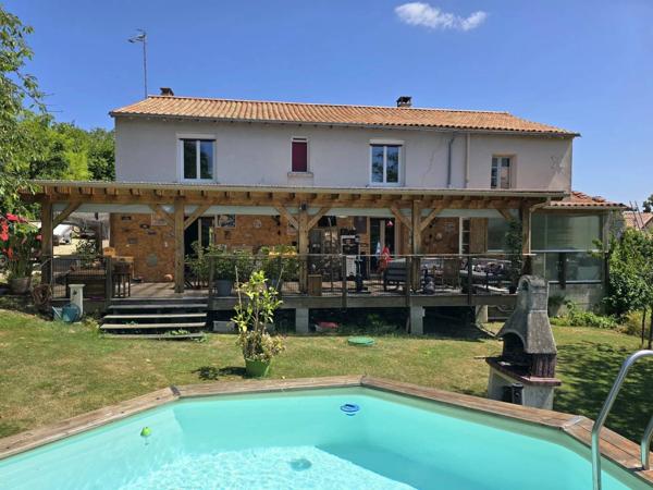 Maison de 4 chambres avec jolie vue aux portes de Ribérac