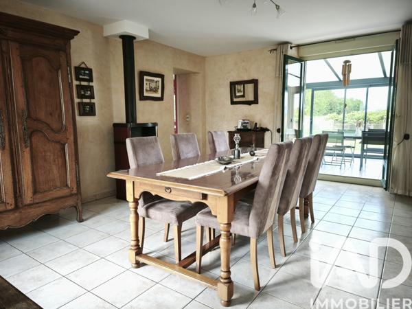 Maison à vendre 12 pièces 228 m² Aron