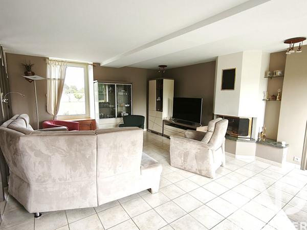 Maison à vendre 12 pièces 228 m² Aron
