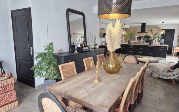 Maison à vendre    3 pièces •  La Selle-Craonnaise