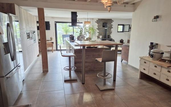 Maison à vendre    3 pièces •  La Selle-Craonnaise