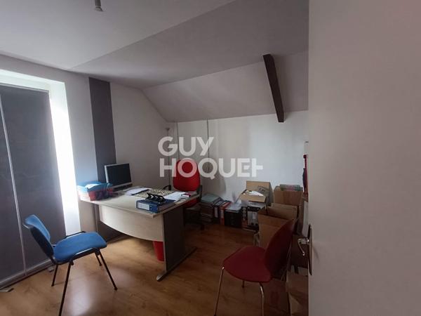 Local commercial / bureaux / Lanvallay 57 m2