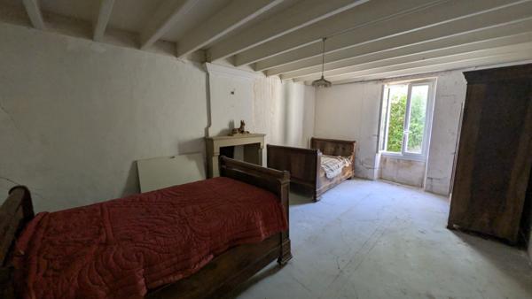 Maison  4 pièce(s)  2 chambre(s)  117 m²