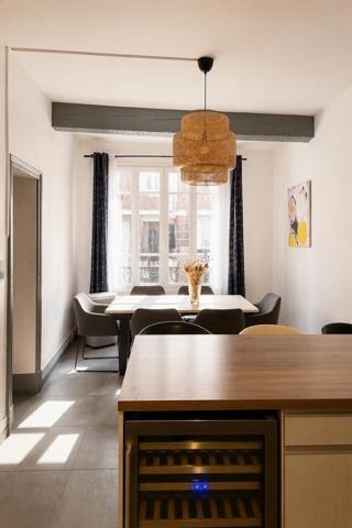 T3 MEUBLE HAUT DE GAMME CAPITOLE
