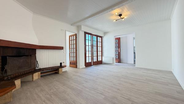 Maison 3 pièces  71 m² rénovée avec jardin