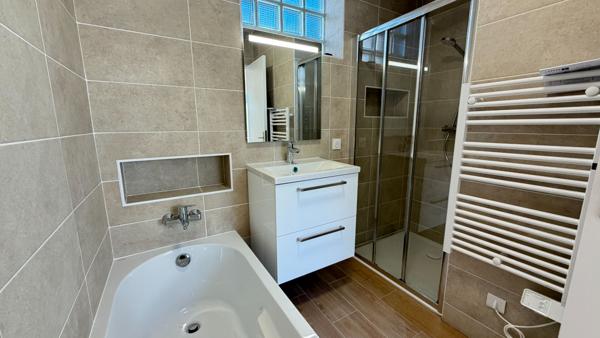 Maison 3 pièces  71 m² rénovée avec jardin