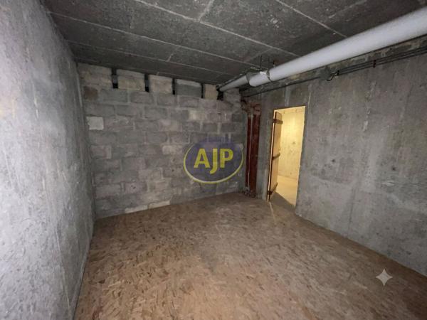 Vente parking Gradignan : 9 500 € - AJP ACTEA Talence