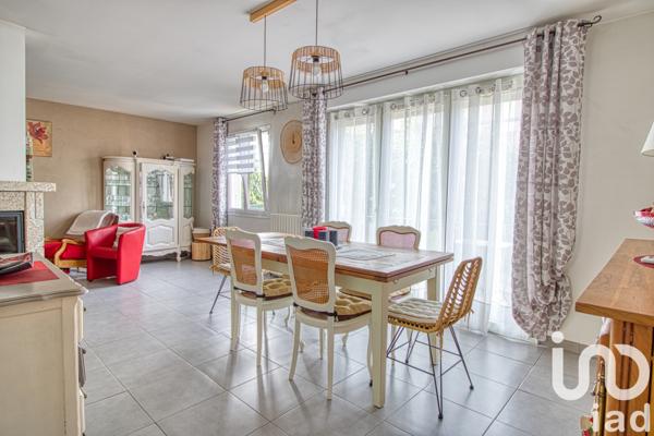 Maison à vendre 4 pièces 89 m² Les Mureaux