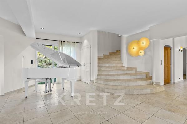 Grimaud - Villa avec vue mer