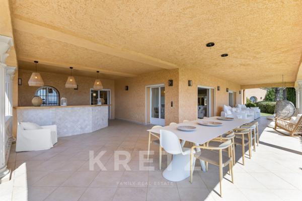 Grimaud - Villa avec vue mer