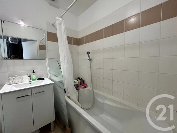 Maison à vendre  4 pièces - 67,04 m 2   ETAMPES  - 91