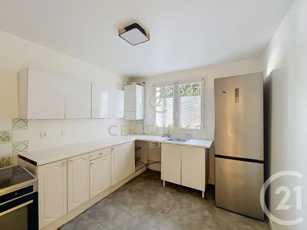 Maison à vendre  4 pièces - 93,36 m 2   NOISY LE GRAND  - 93