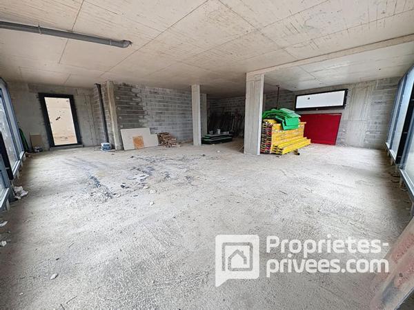 Local commercial de 66 m2 à Porticcio