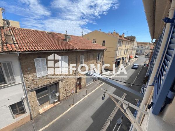 Location Appartement 2 pièces 34.44 m² - 5 AVENUE PAUL LONG Hyeres Les Palmiers 83400