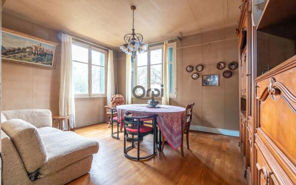 Maison à vendre    5 pièces • 101,68 m2 Saint-Maur-des-Fossés