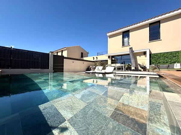 Maison Fos Sur Mer 5 pièce(s) 140 m2