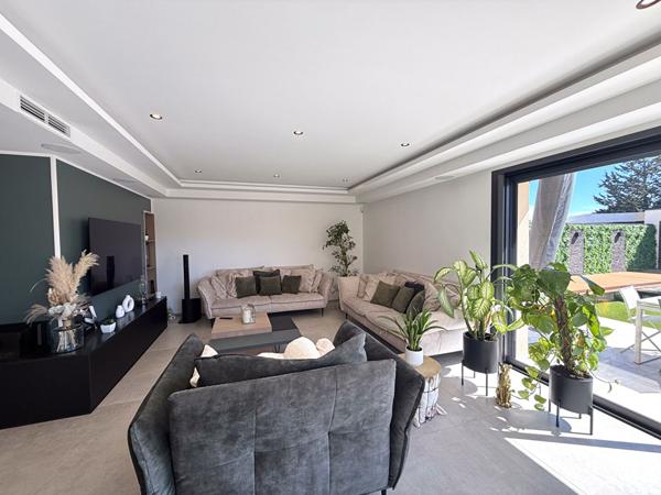 Maison Fos Sur Mer 5 pièce(s) 140 m2