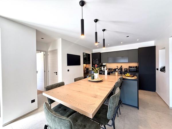 Maison Fos Sur Mer 5 pièce(s) 140 m2