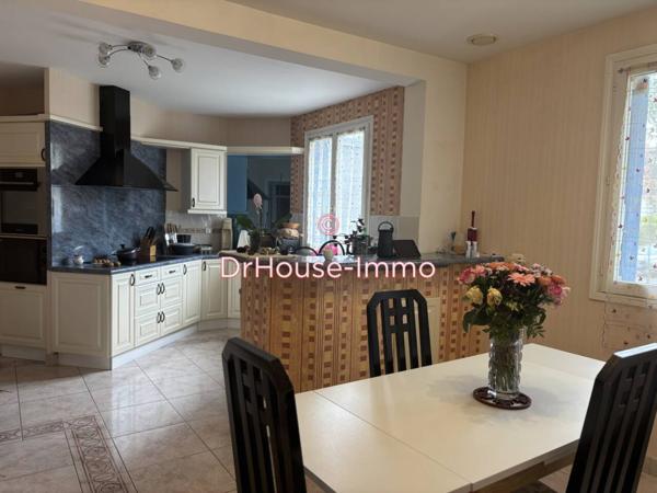 Maison à vendre 7 pièces de 215 m²