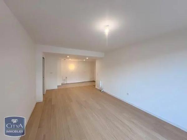 Appartement à louer 2 pièces 55.24m²