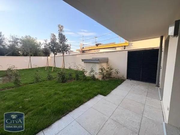 Appartement à louer 2 pièces 55.24m²