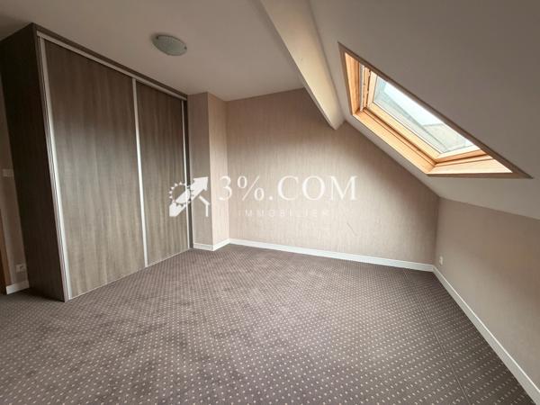 Maison
                                                                                                                                                                                                                                                                                                                        3 pièce(s)                                                                                                                                                                                                          2 chambre(s)                                                                                                                                                                                                          65  m²